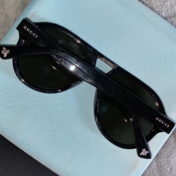 Gucci sunglasses - Picture 2 of 2